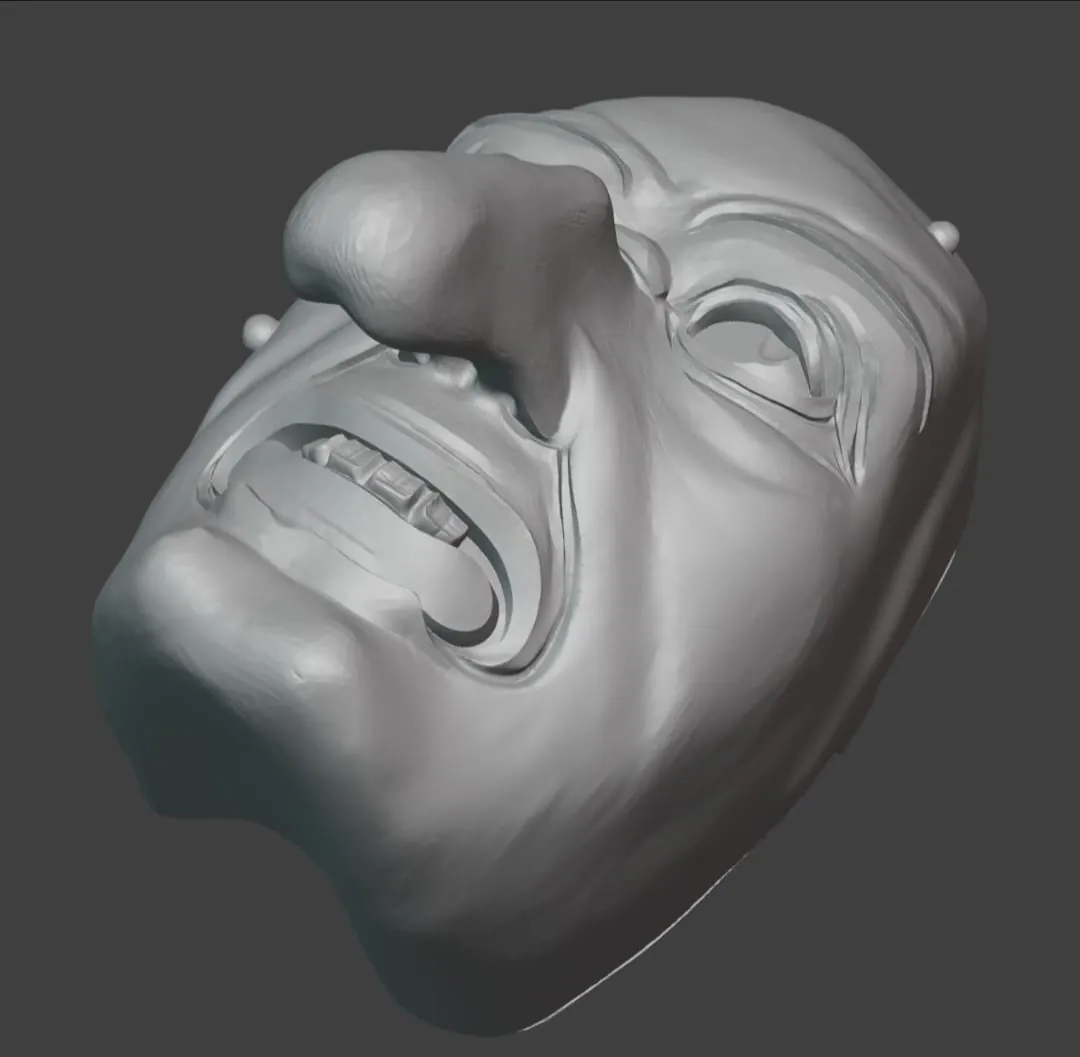 Digitales 3D-Modell einer Holzmaske nach dem Scan